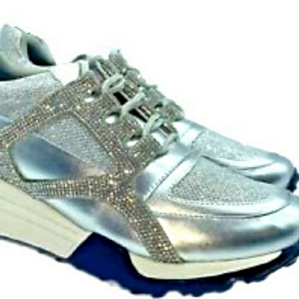 STEVE MADDEN Barra Silver Blingy Atheletic Shoe 8.5 New